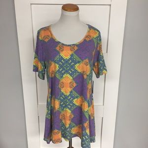 LuLaRoe Large Perfect Tee Arrows Diamond Cotton